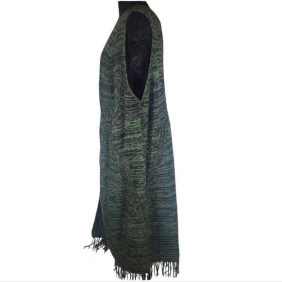Faded Glory Green Knit Open Fringe Sleeveless Cardigan Size 1x-2X(16W-20W) - Picture 6 of 15